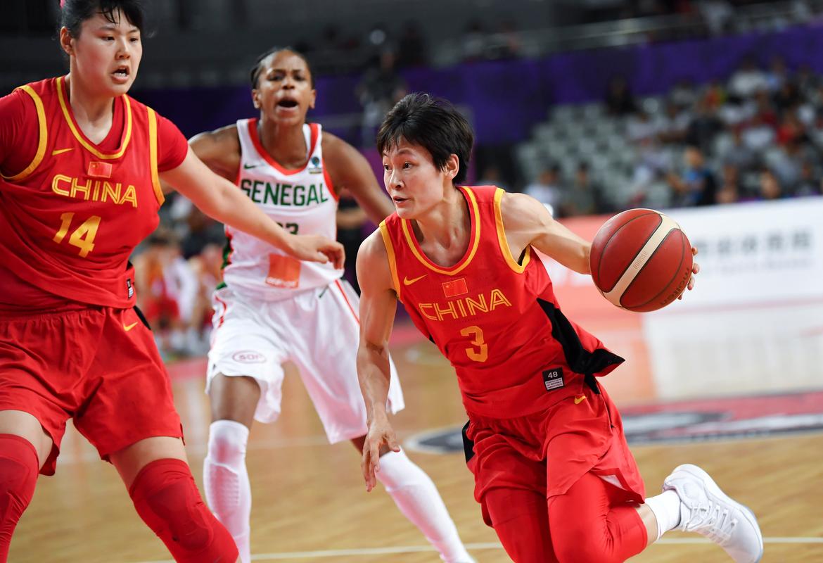 篮球中国女篮121vs