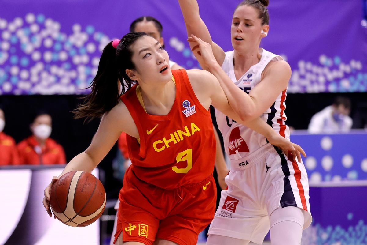 中国vs法国中国女篮实况的相关图片